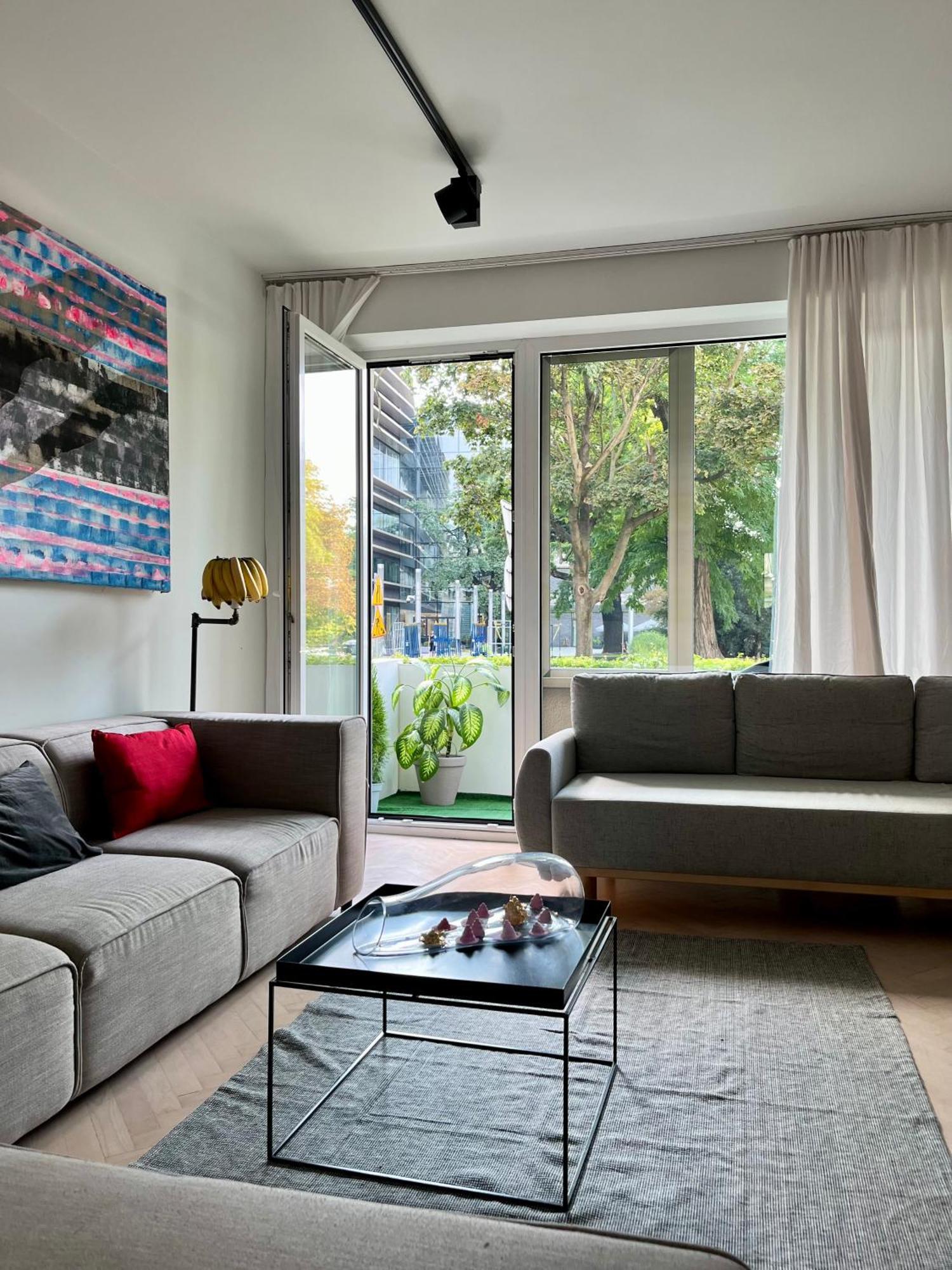 Art & Design 3 Rooms Apartment In City Center Breslavia Esterno foto